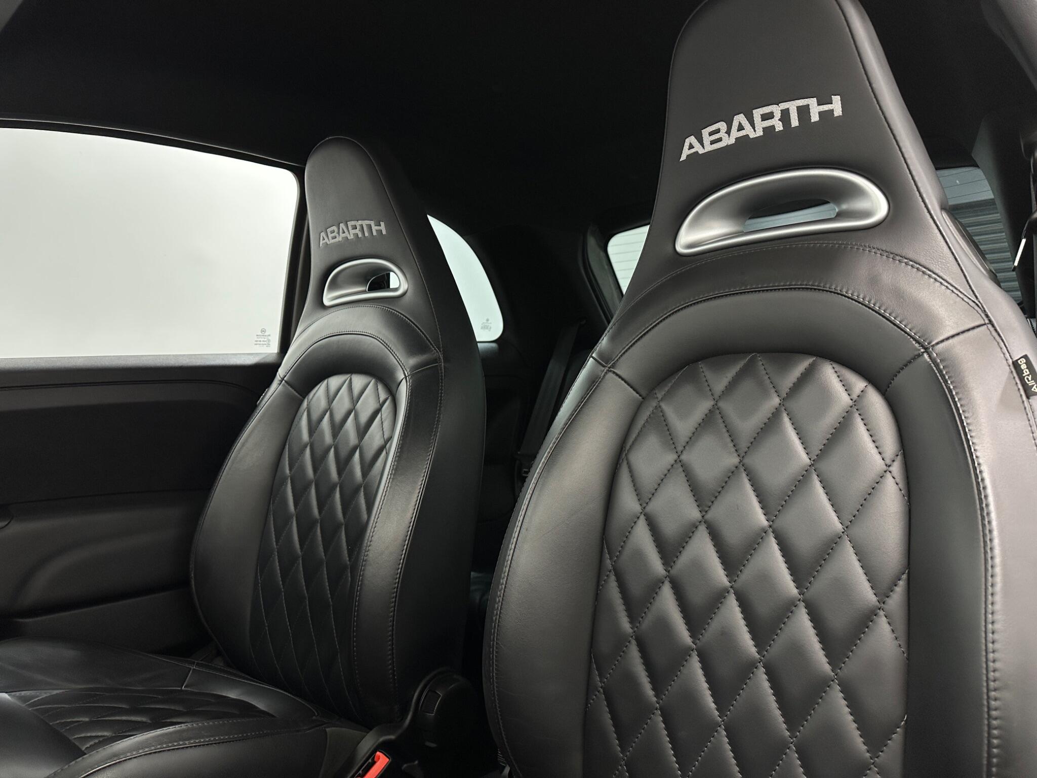 Abarth 595 view 34