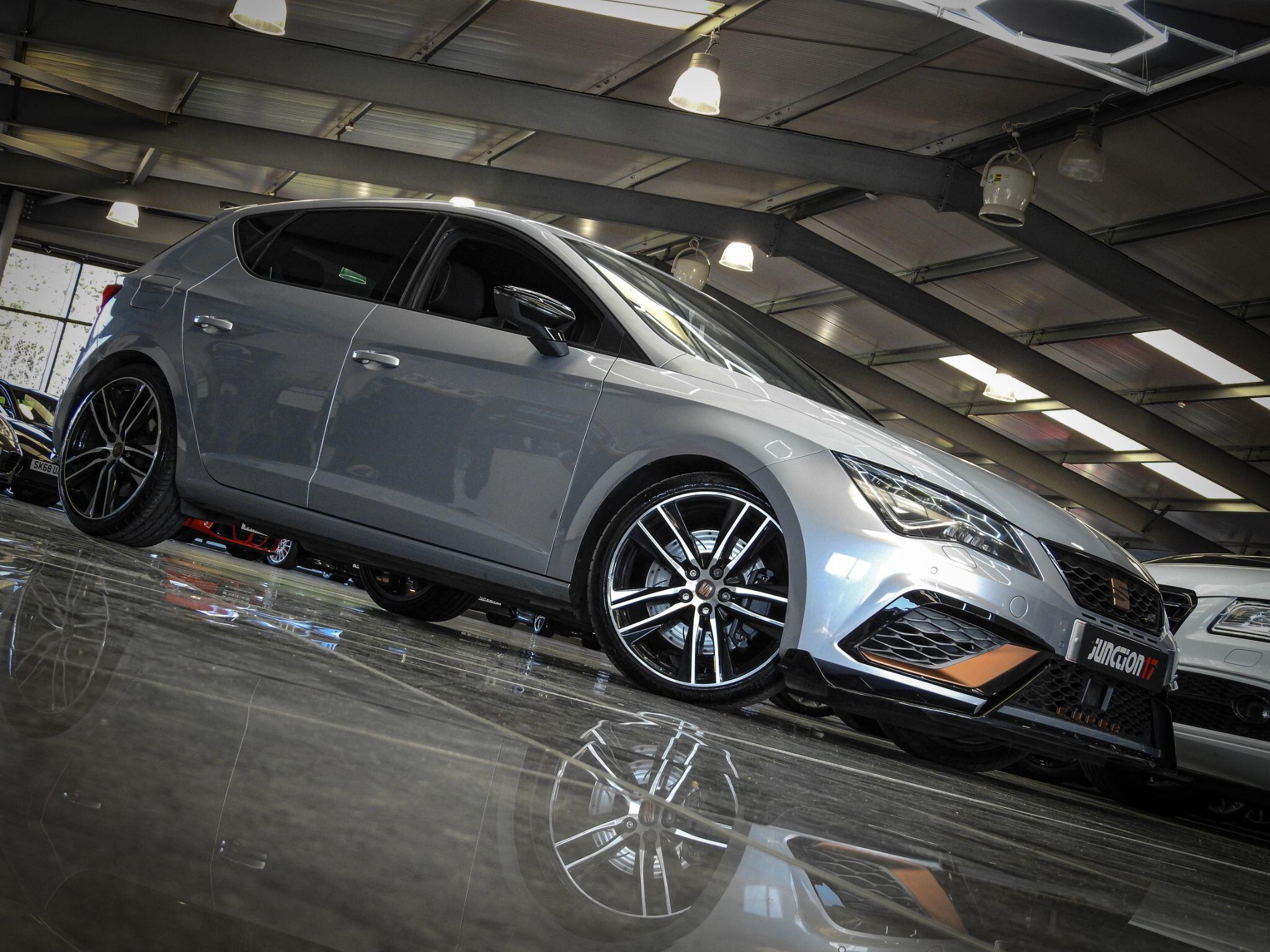 Seat Leon view 2