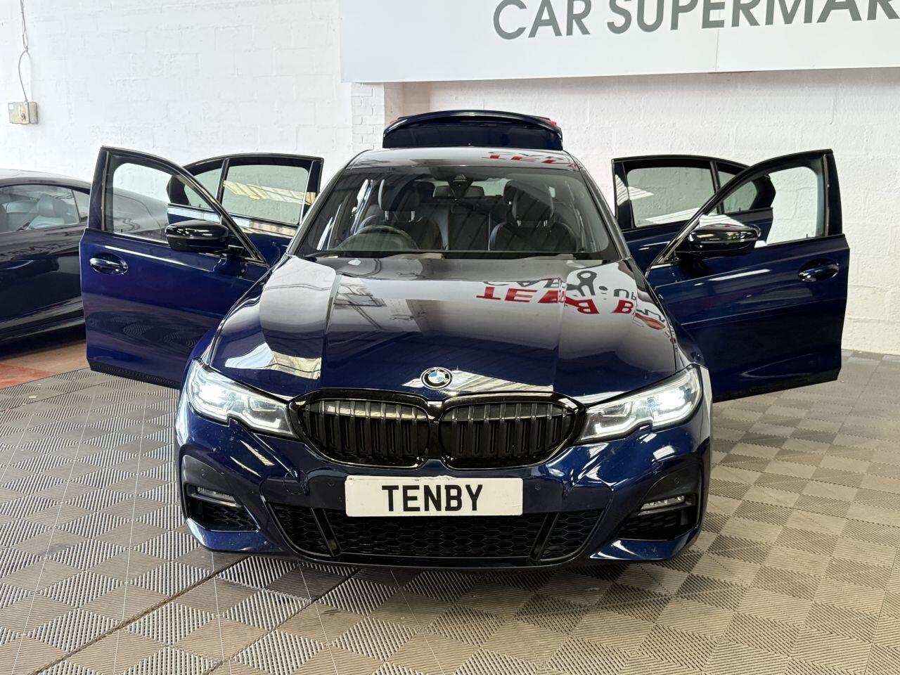 BMW 3 Series view 12