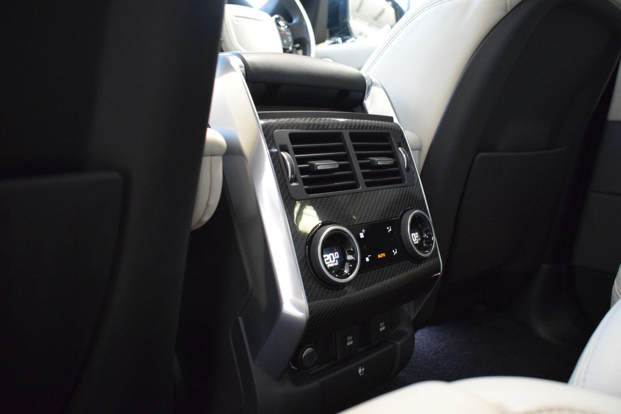 Land Rover Range Rover Sport view 33