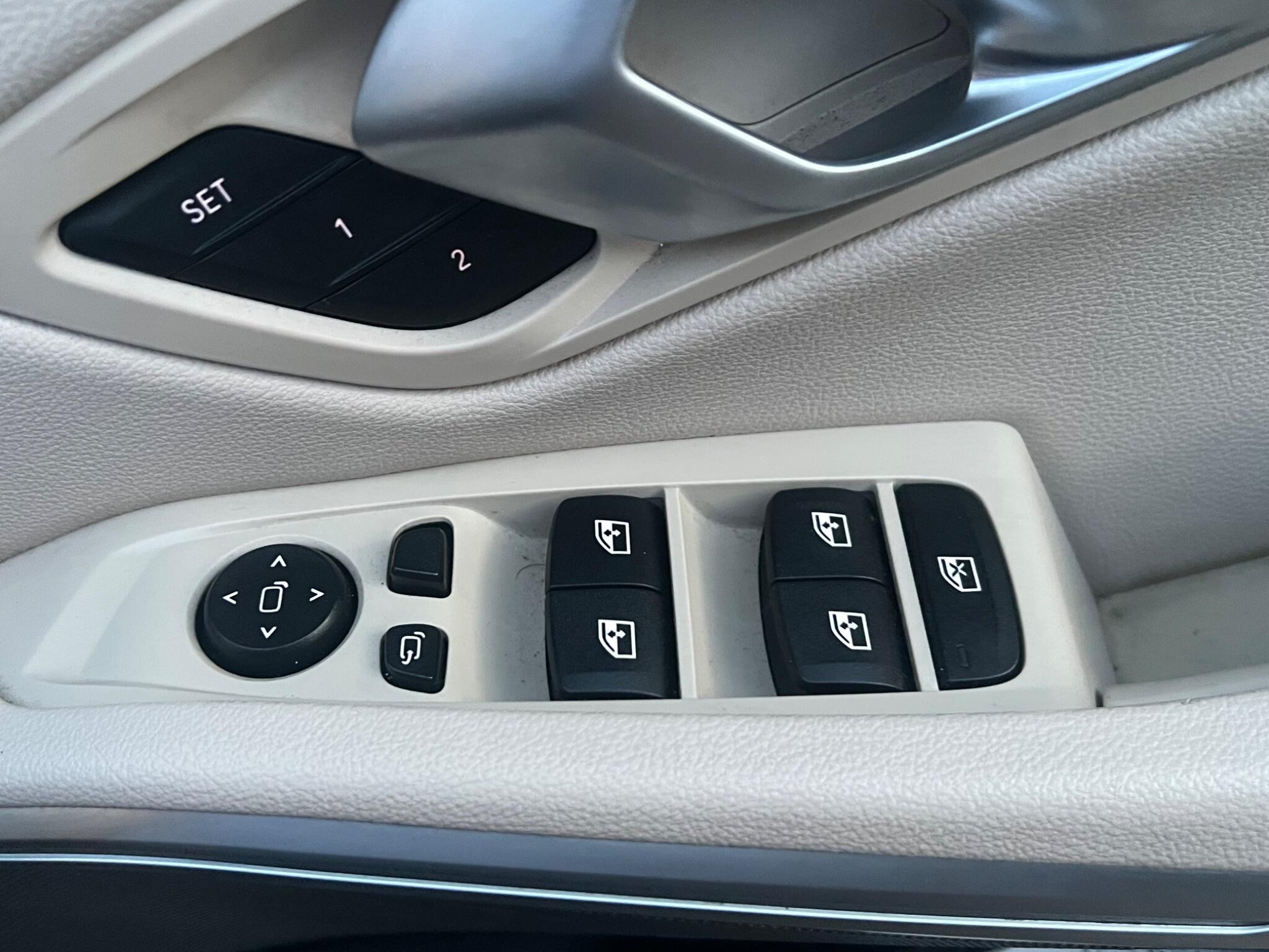 BMW 3 Series view 55