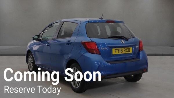 Toyota Yaris view 16