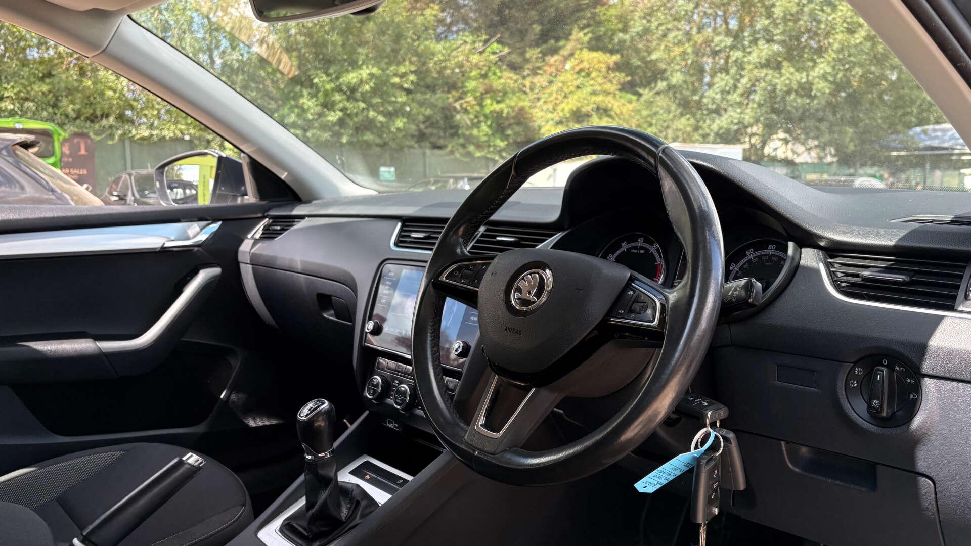 Skoda Octavia view 7