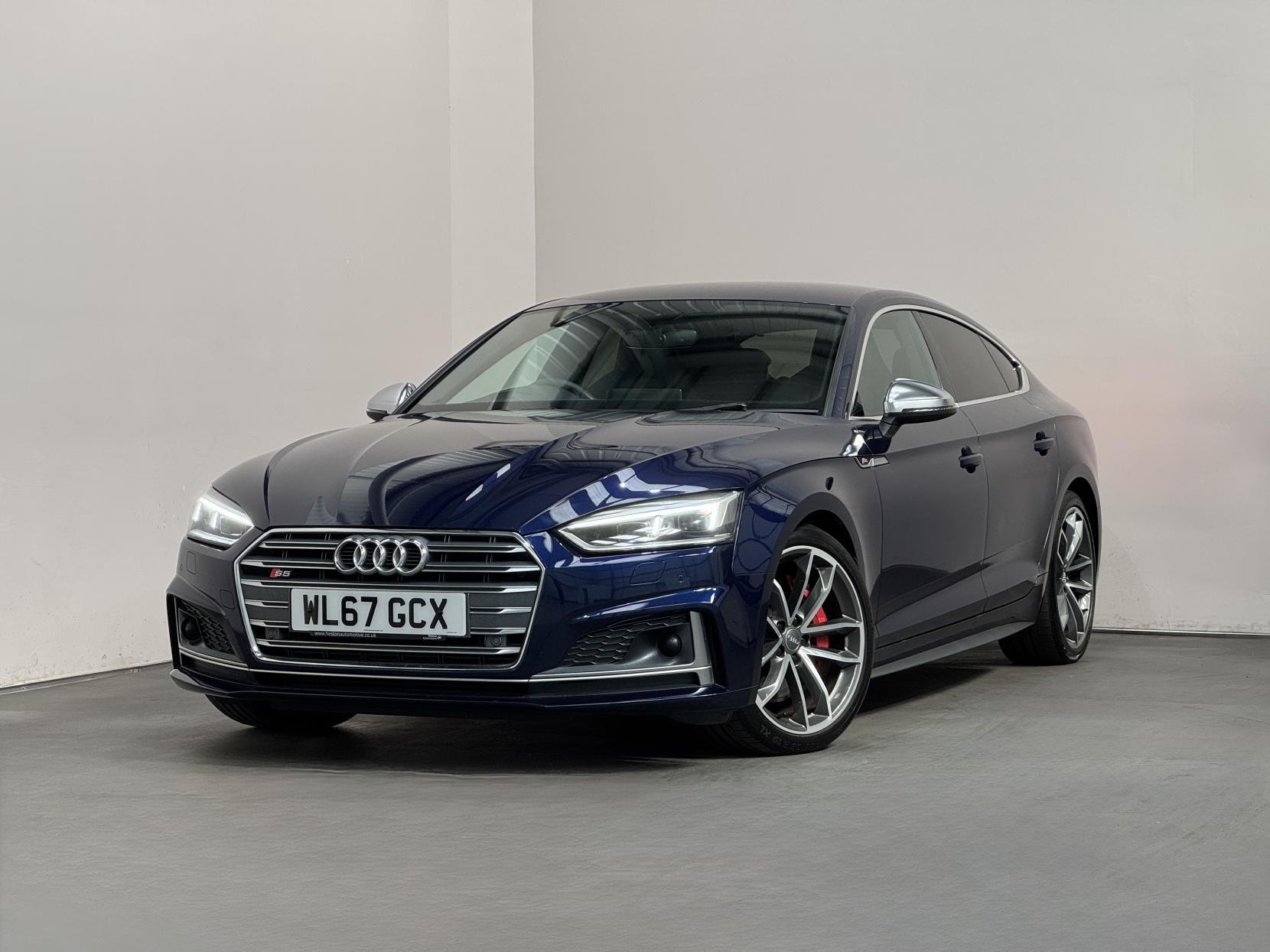 Audi S5 view 6