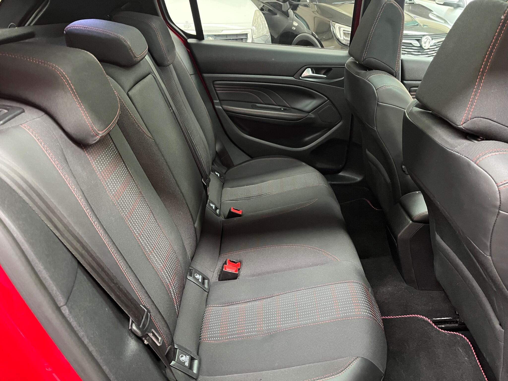Peugeot 308 view 33