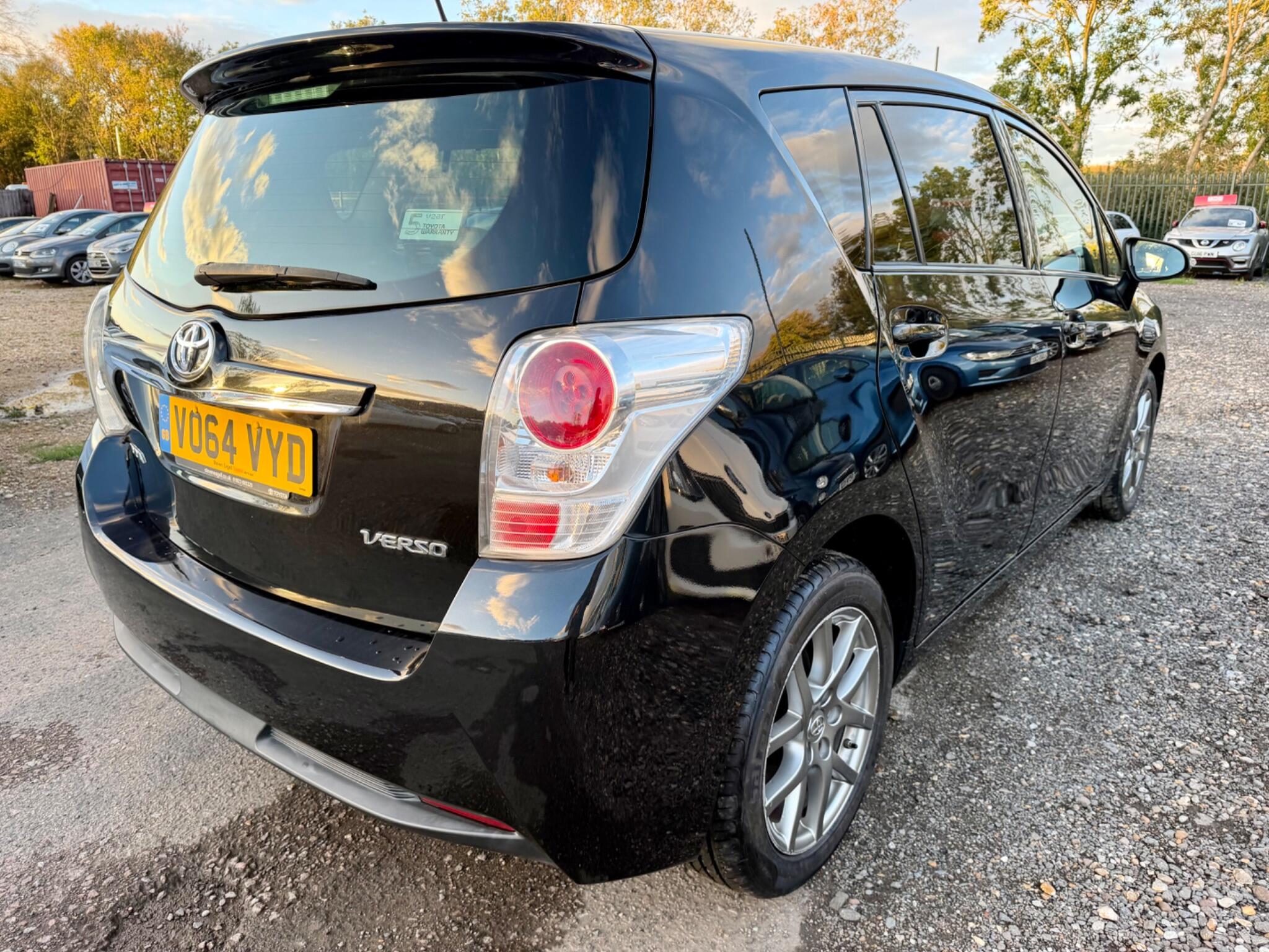 Toyota Verso view 19