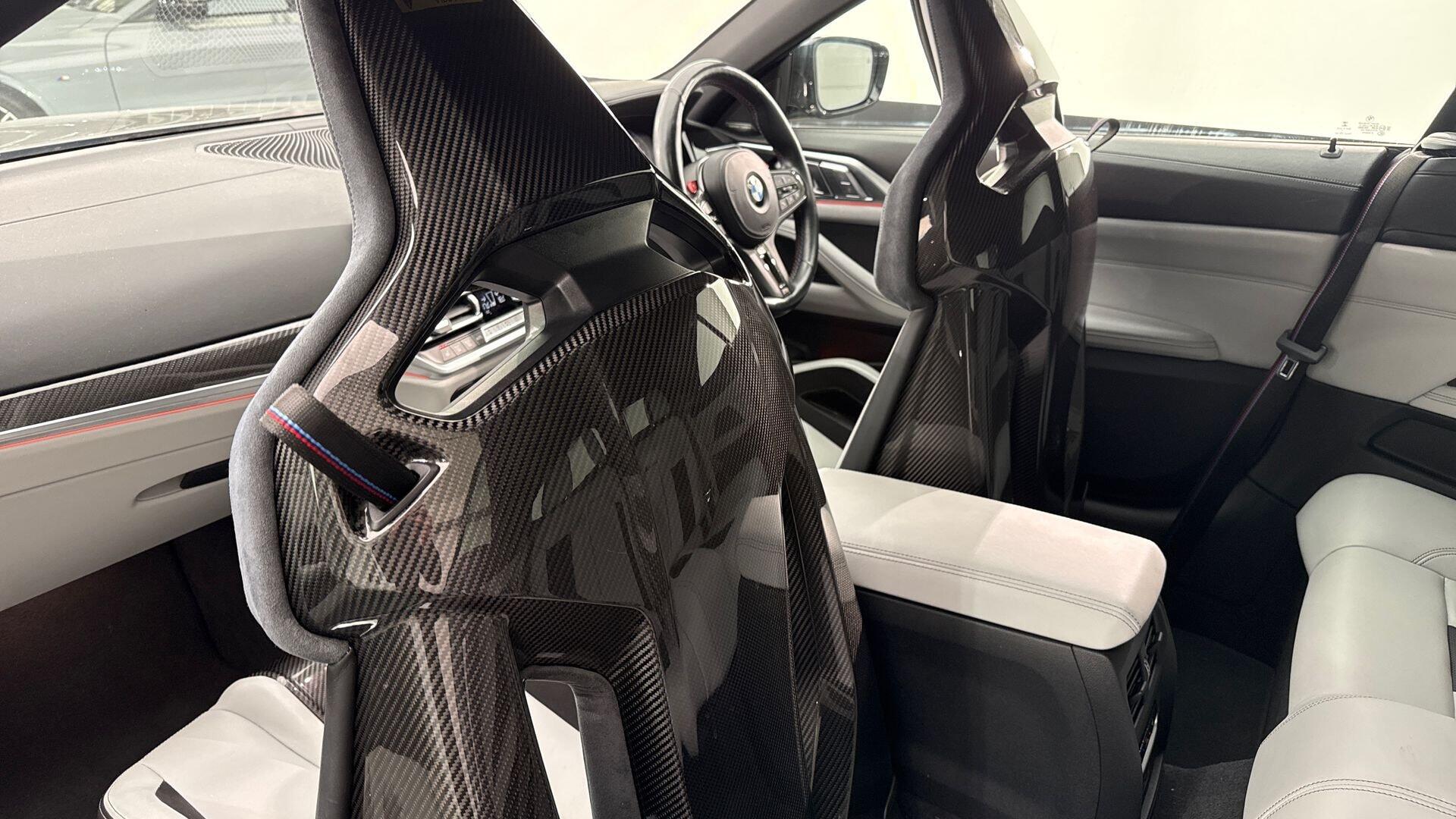 BMW M4 view 40