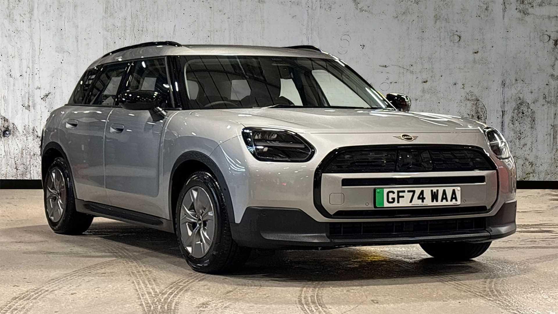 2024 MINI COUNTRYMAN