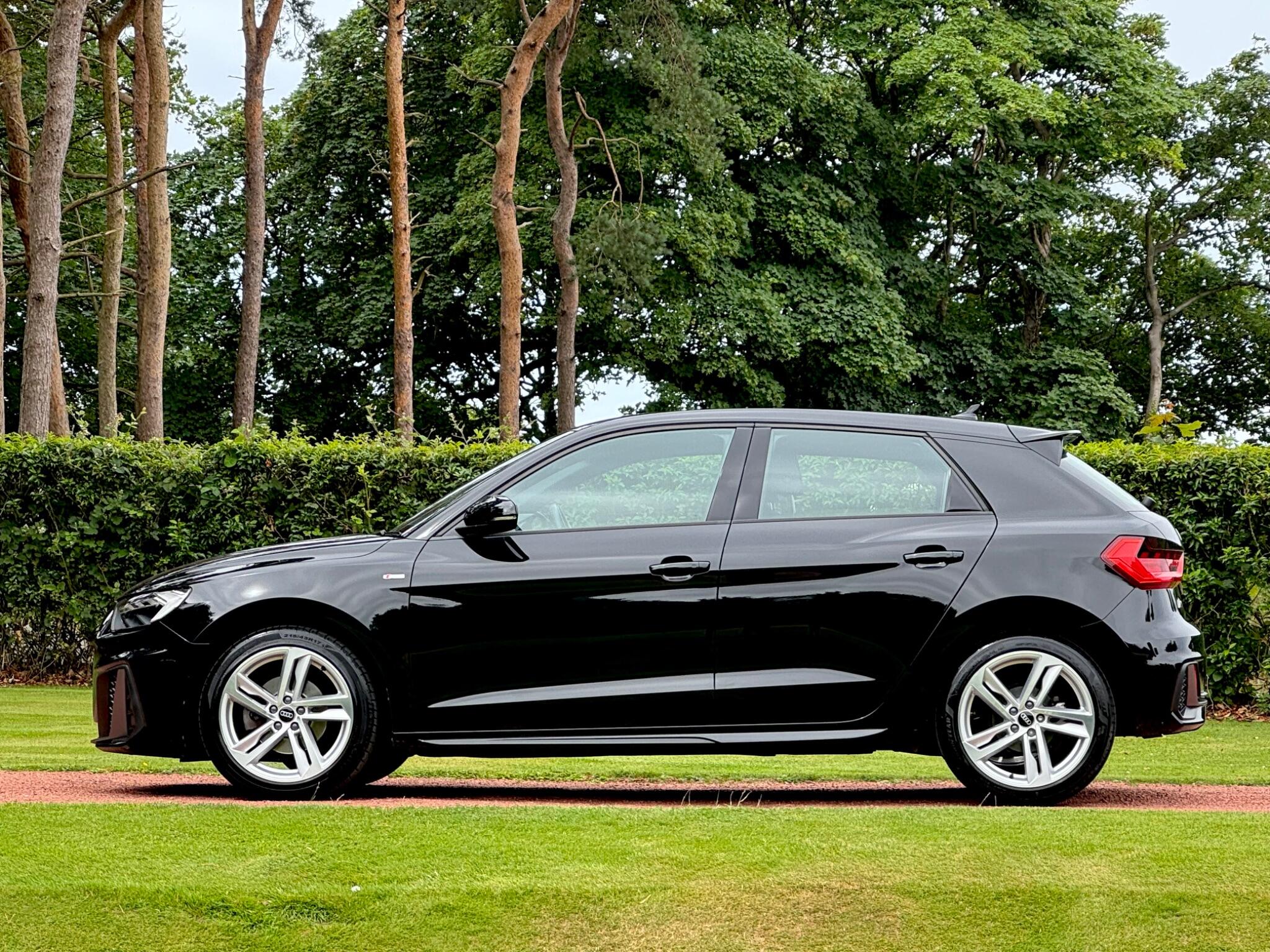 Audi A1 view 4