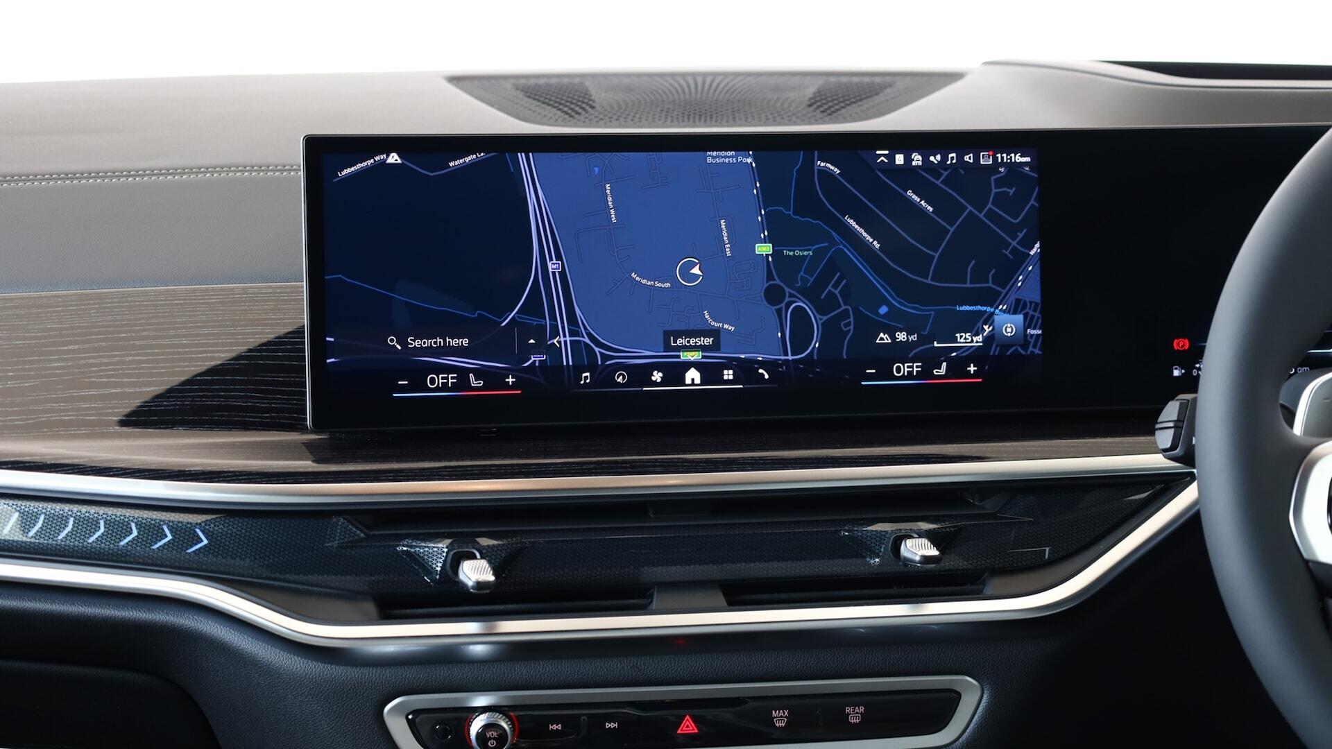 BMW X5 view 8