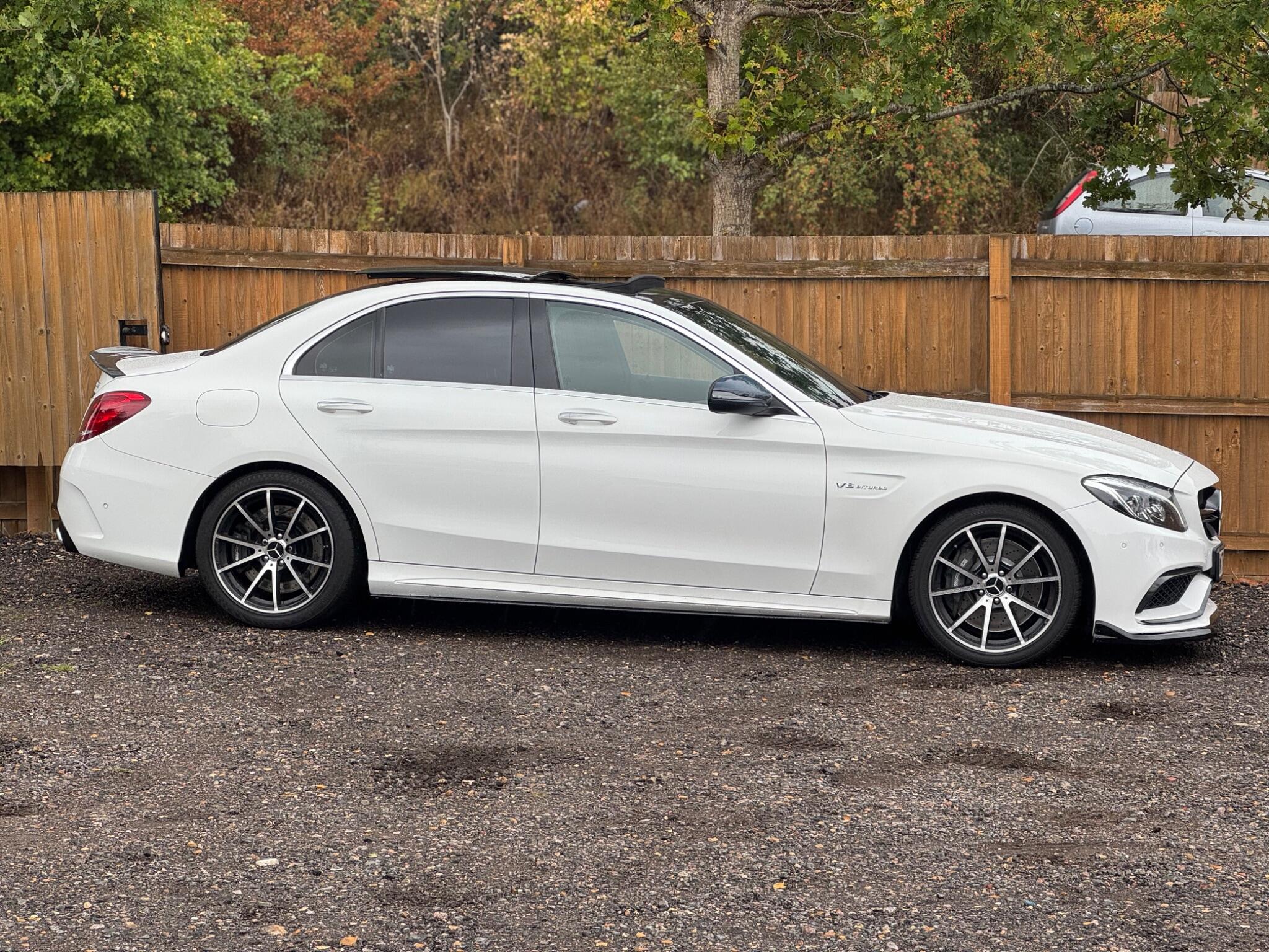 Mercedes-Benz C-Class view 11