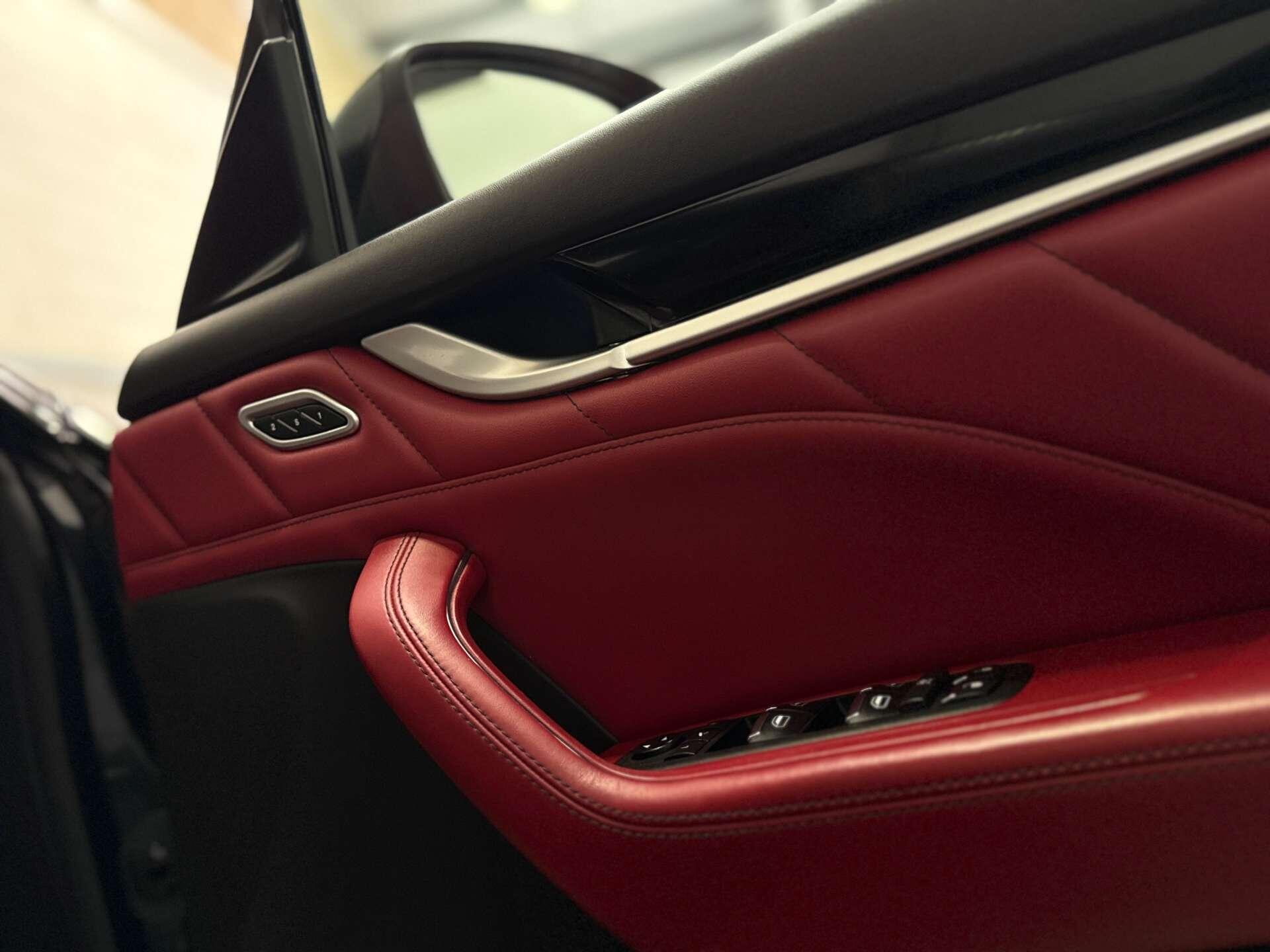 Maserati Levante view 26