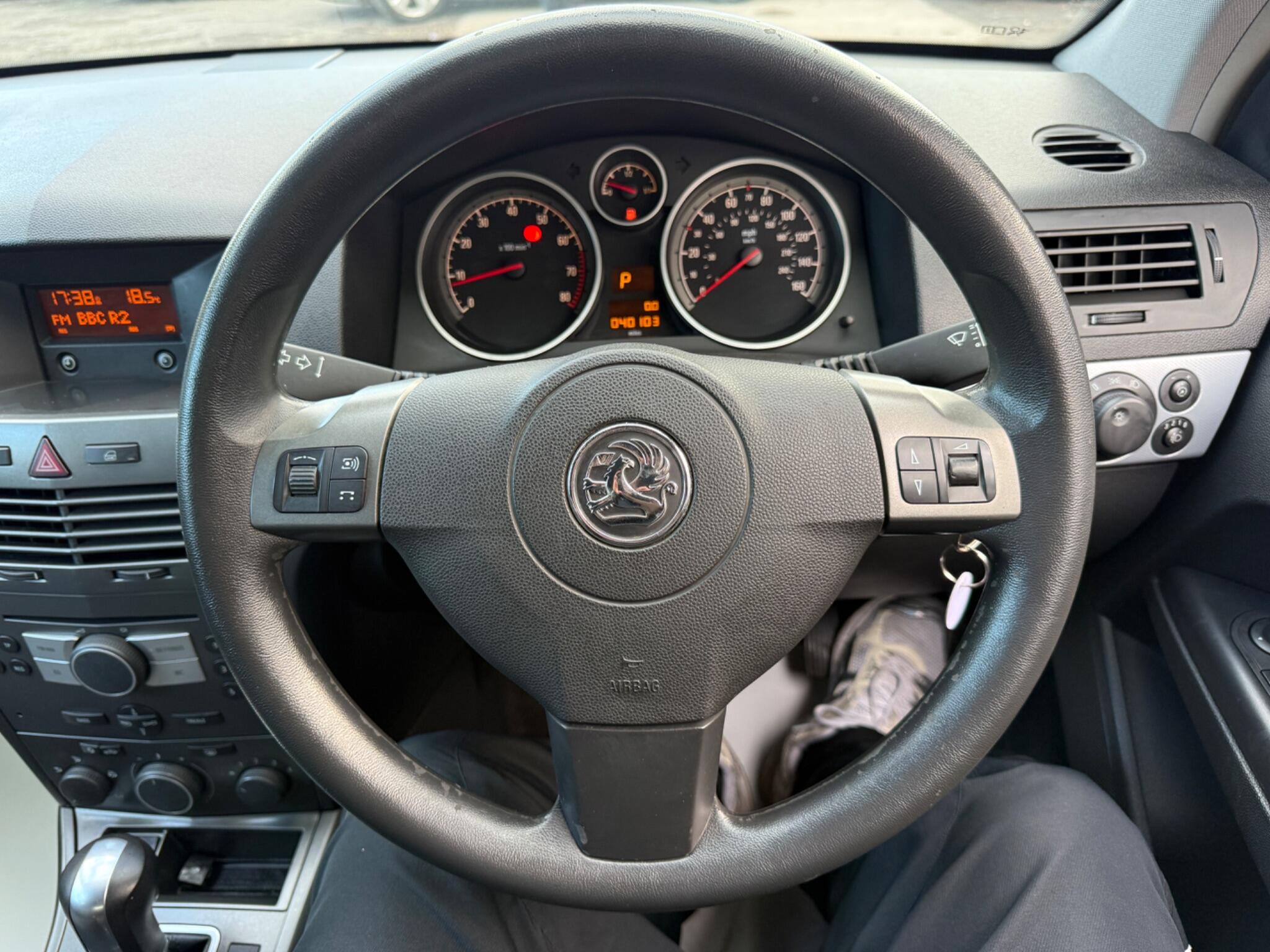Vauxhall Astra - Image 58