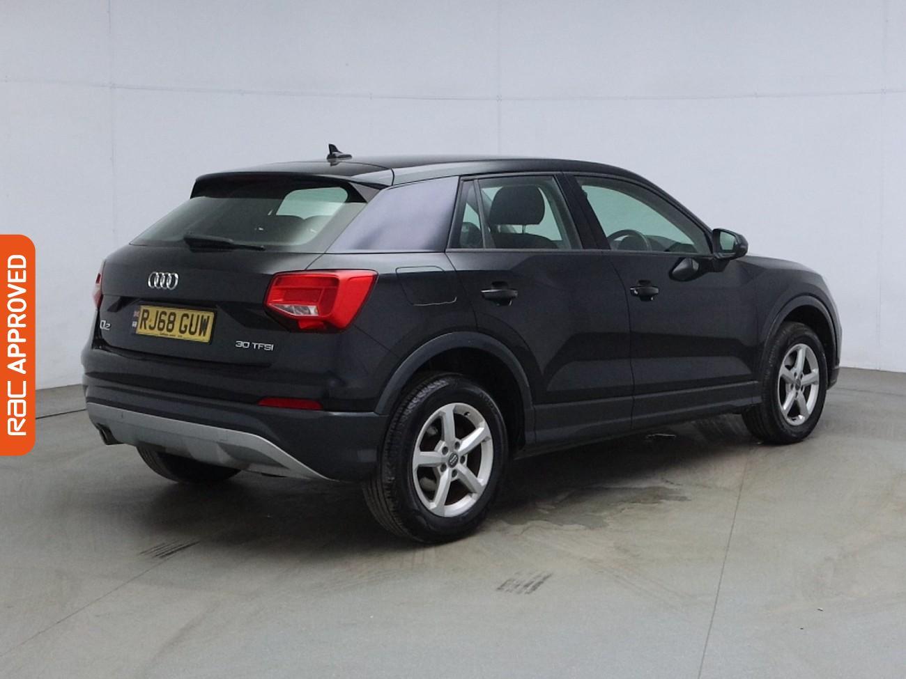 Audi Q2 view 31
