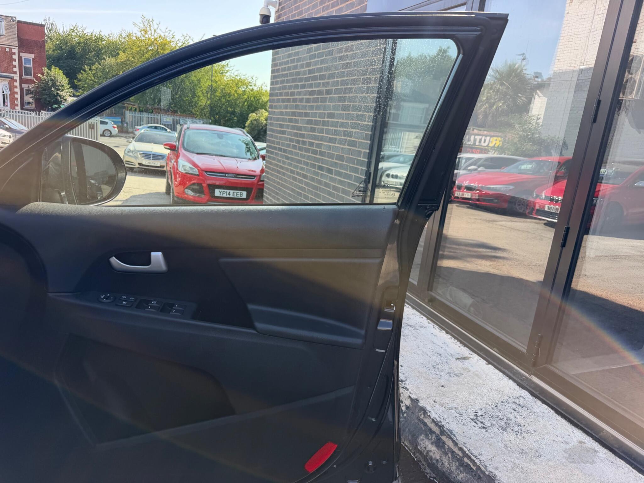 Kia Sportage view 9