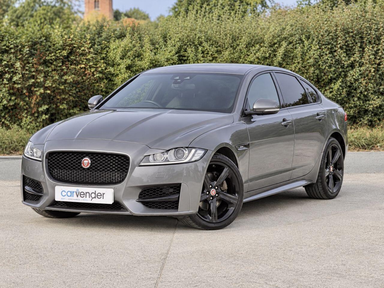 Jaguar XF view 2