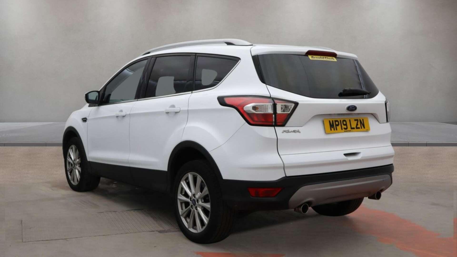 Ford Kuga view 9