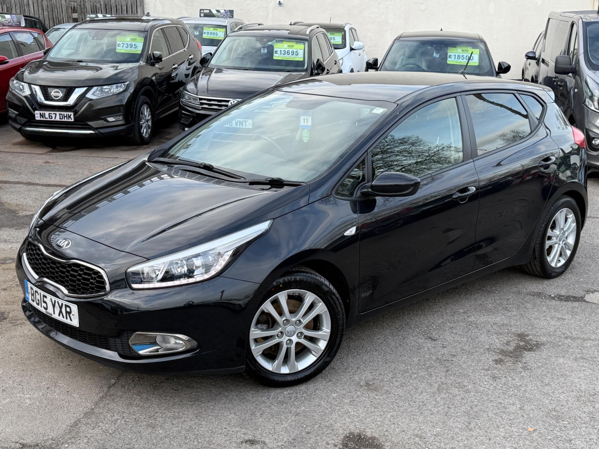 Kia Ceed - Image 10
