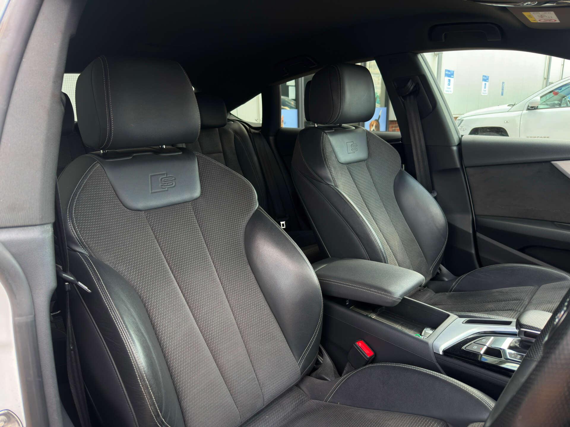 Audi A5 view 15