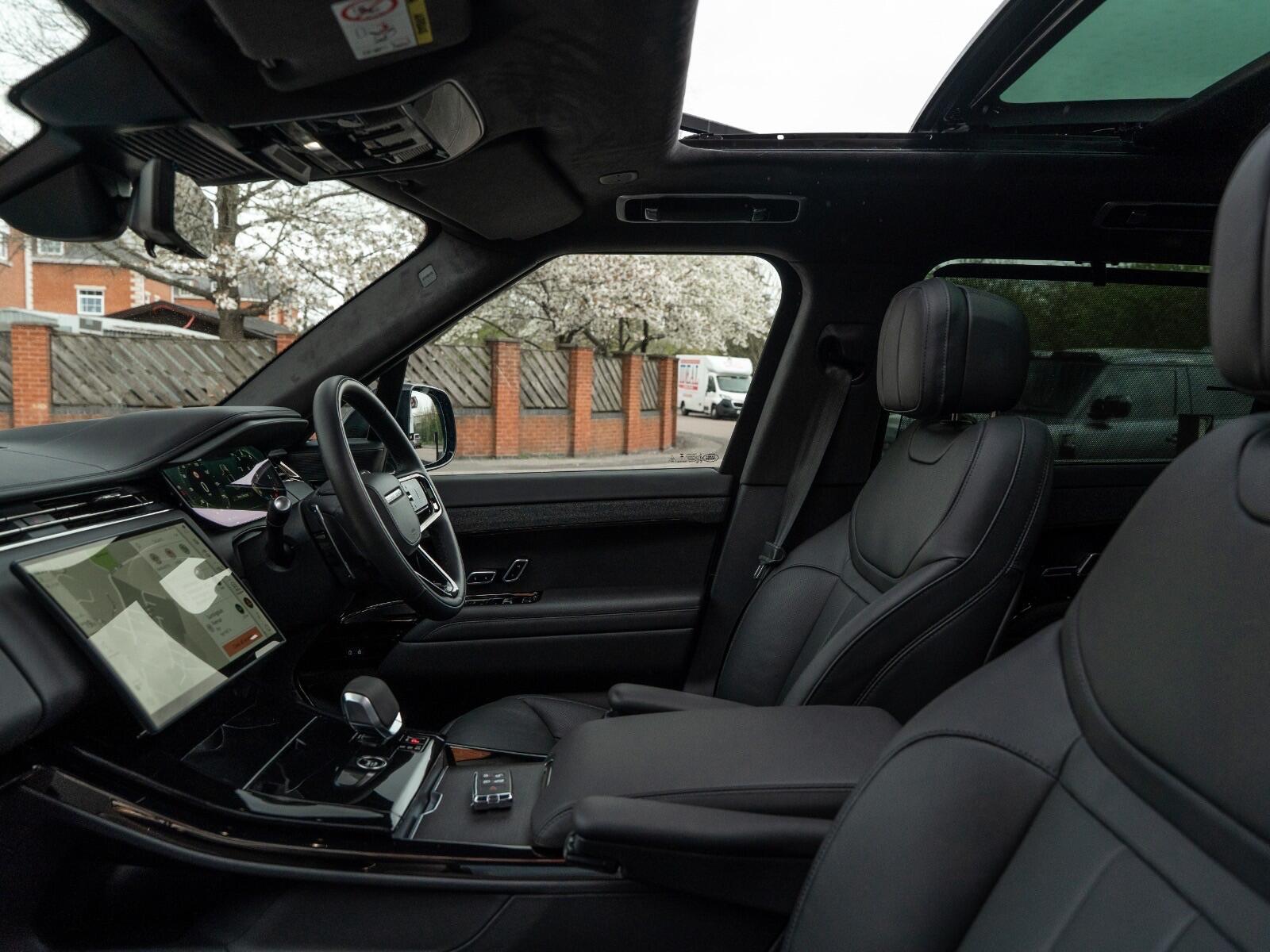 Land Rover Range Rover Sport view 46