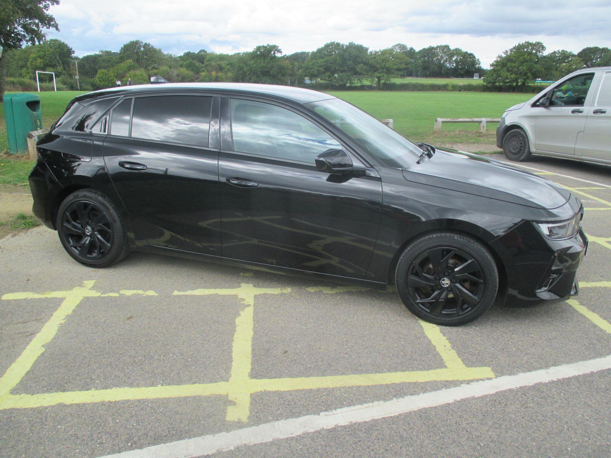 Vauxhall Astra view 8