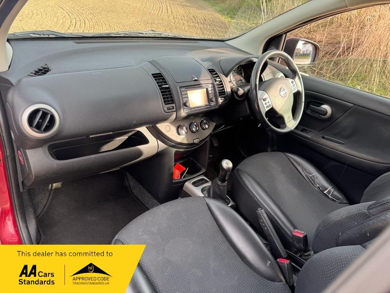 2013 Nissan Note image 28