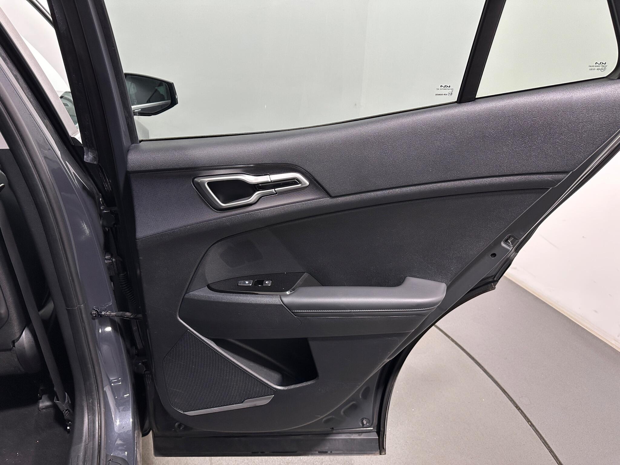 Kia Sportage view 43