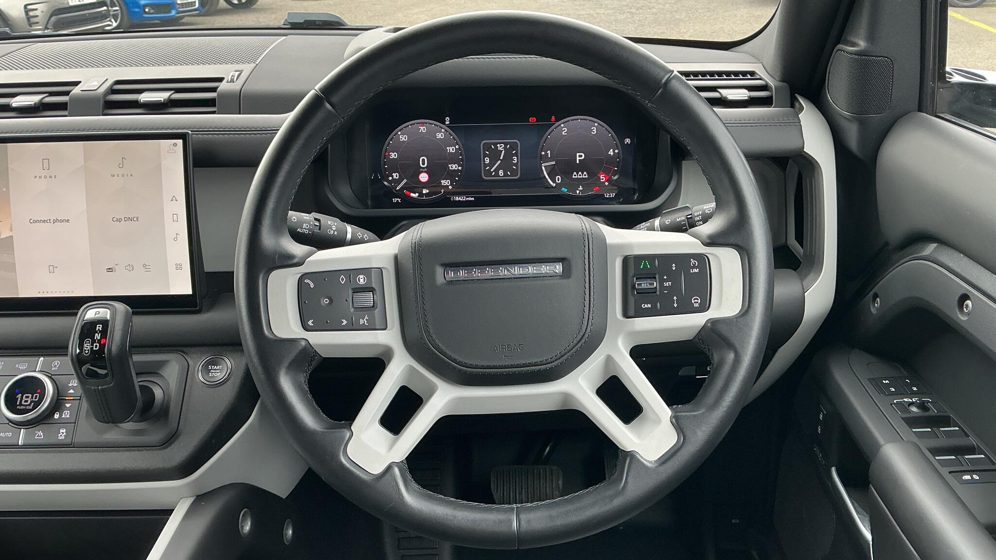 Land Rover Defender view 15