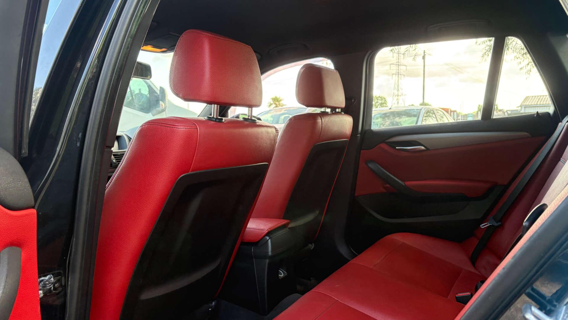 BMW X1 view 12