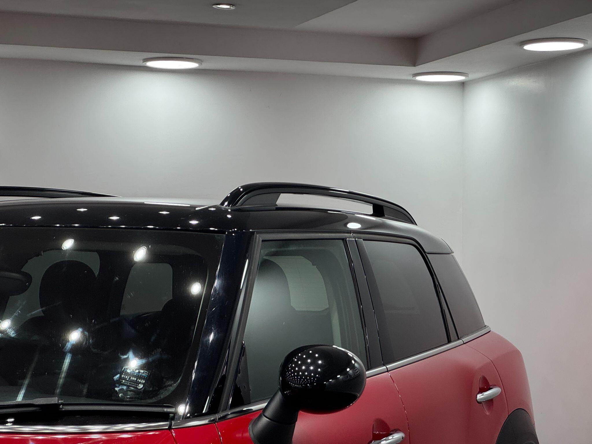 Mini Countryman view 16