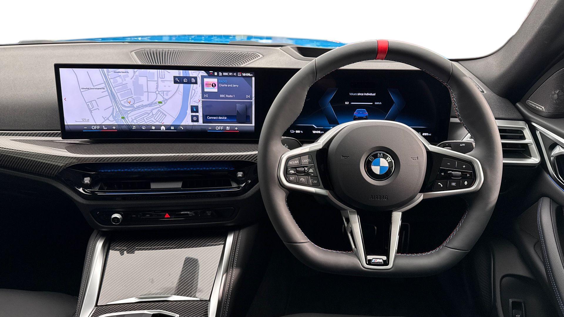BMW i4 view 5