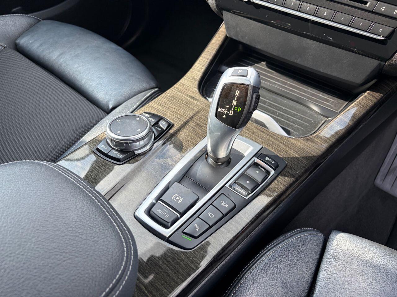 BMW X3 view 32