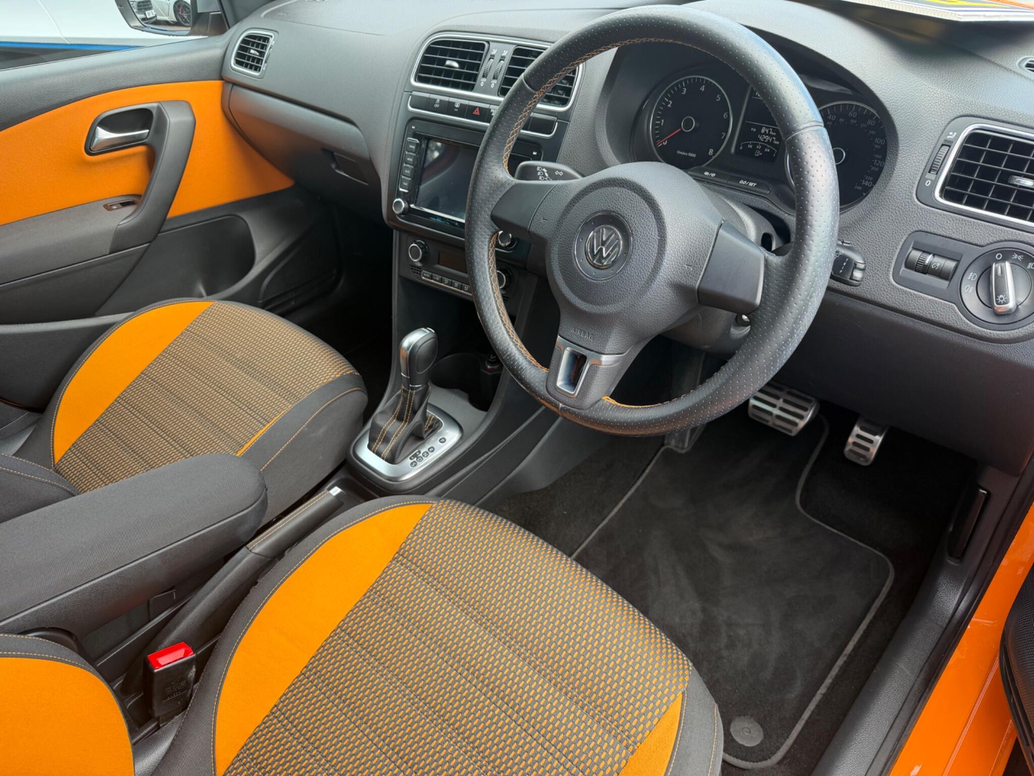 Volkswagen Polo view 17