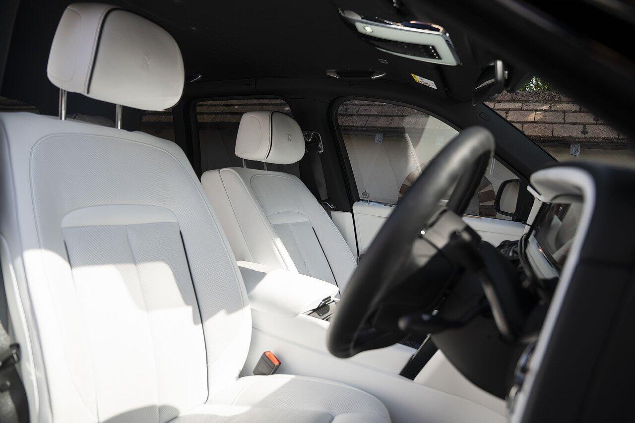 Rolls-Royce Cullinan view 11