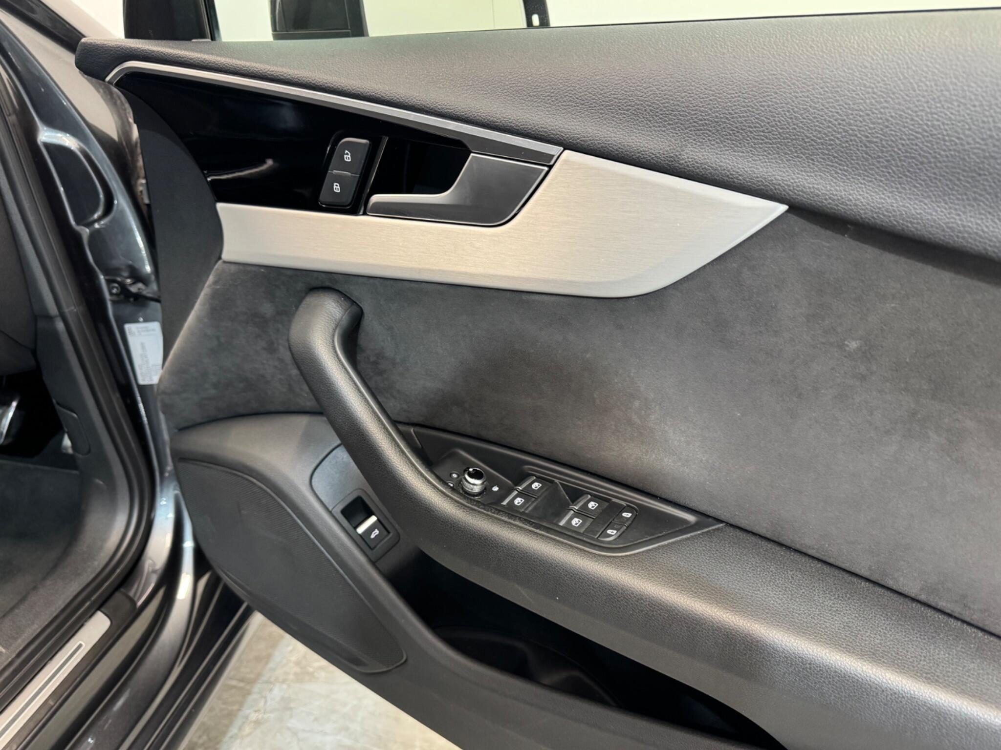 Audi A4 view 22