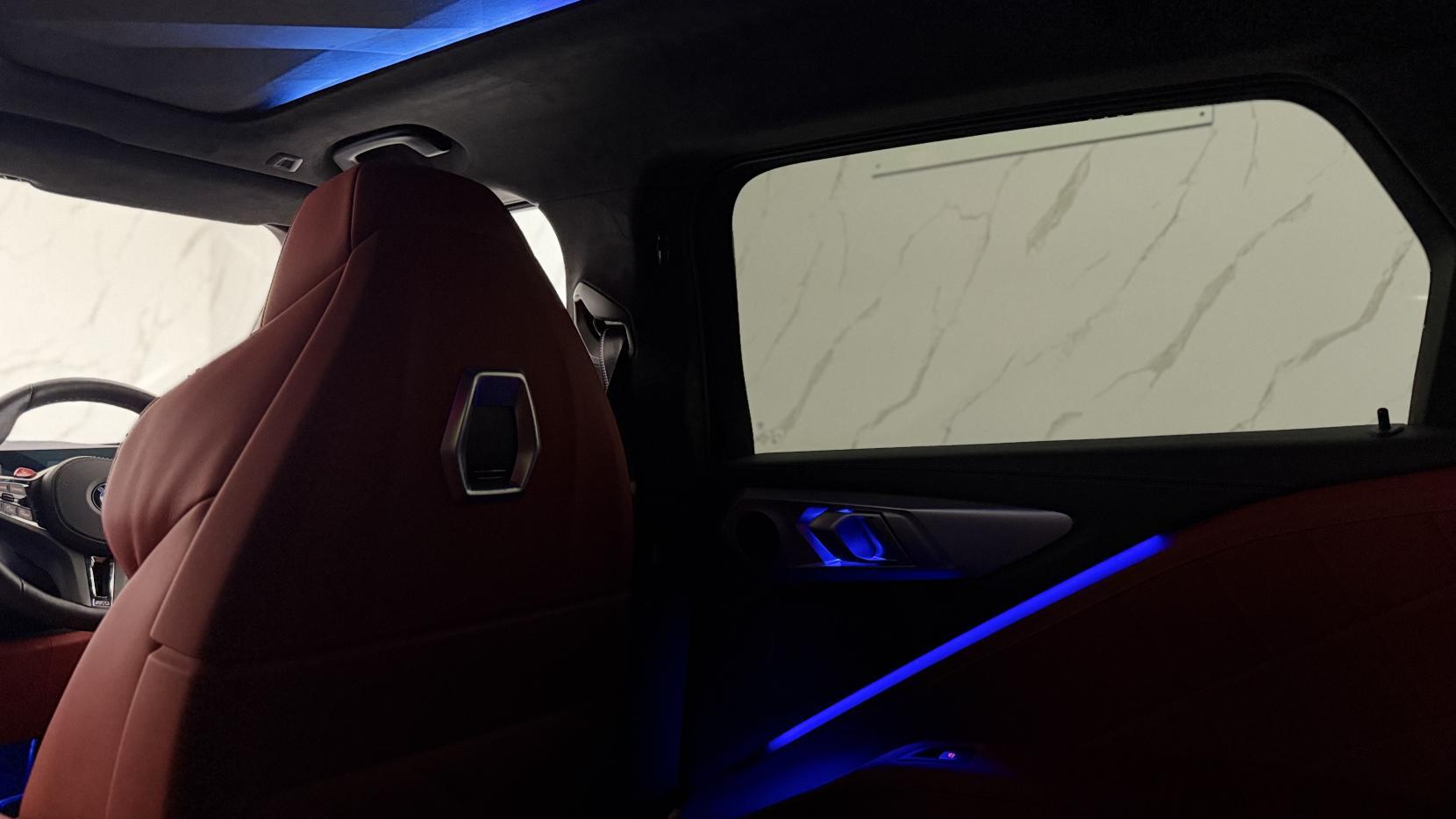BMW XM view 16