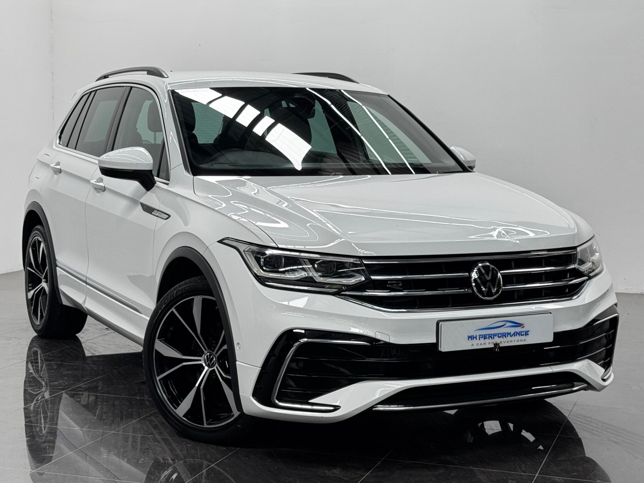 Volkswagen Tiguan view 19