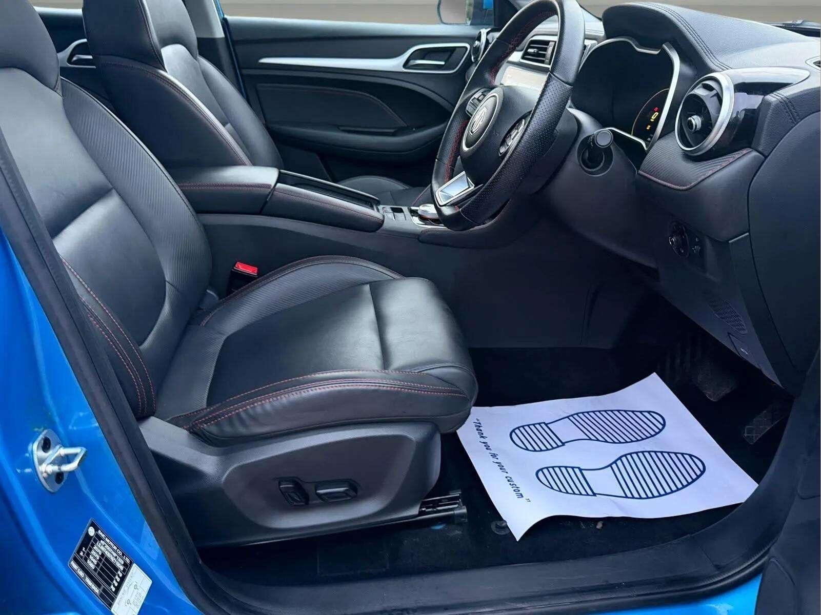 MG MG ZS view 33