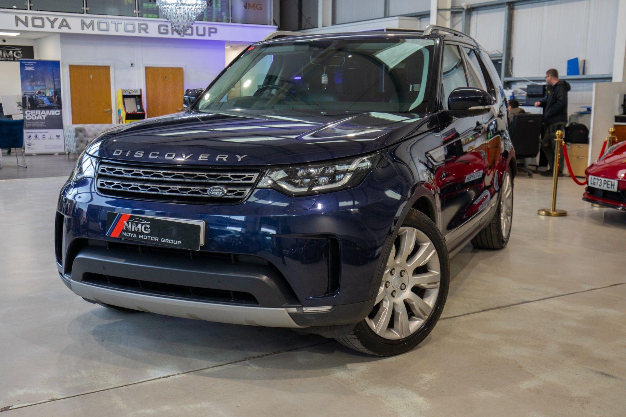 Land Rover Discovery view 5
