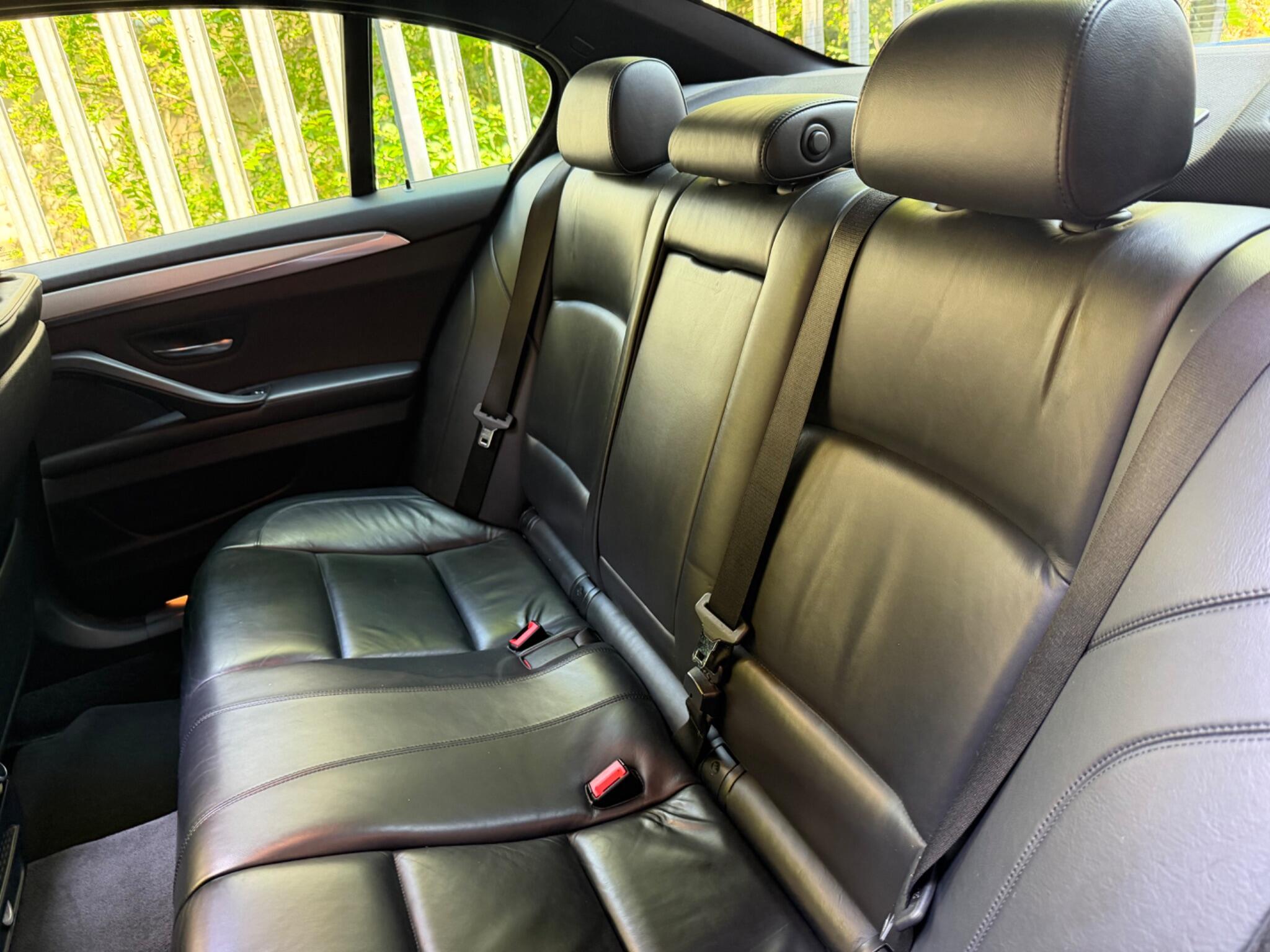 BMW M5 view 19