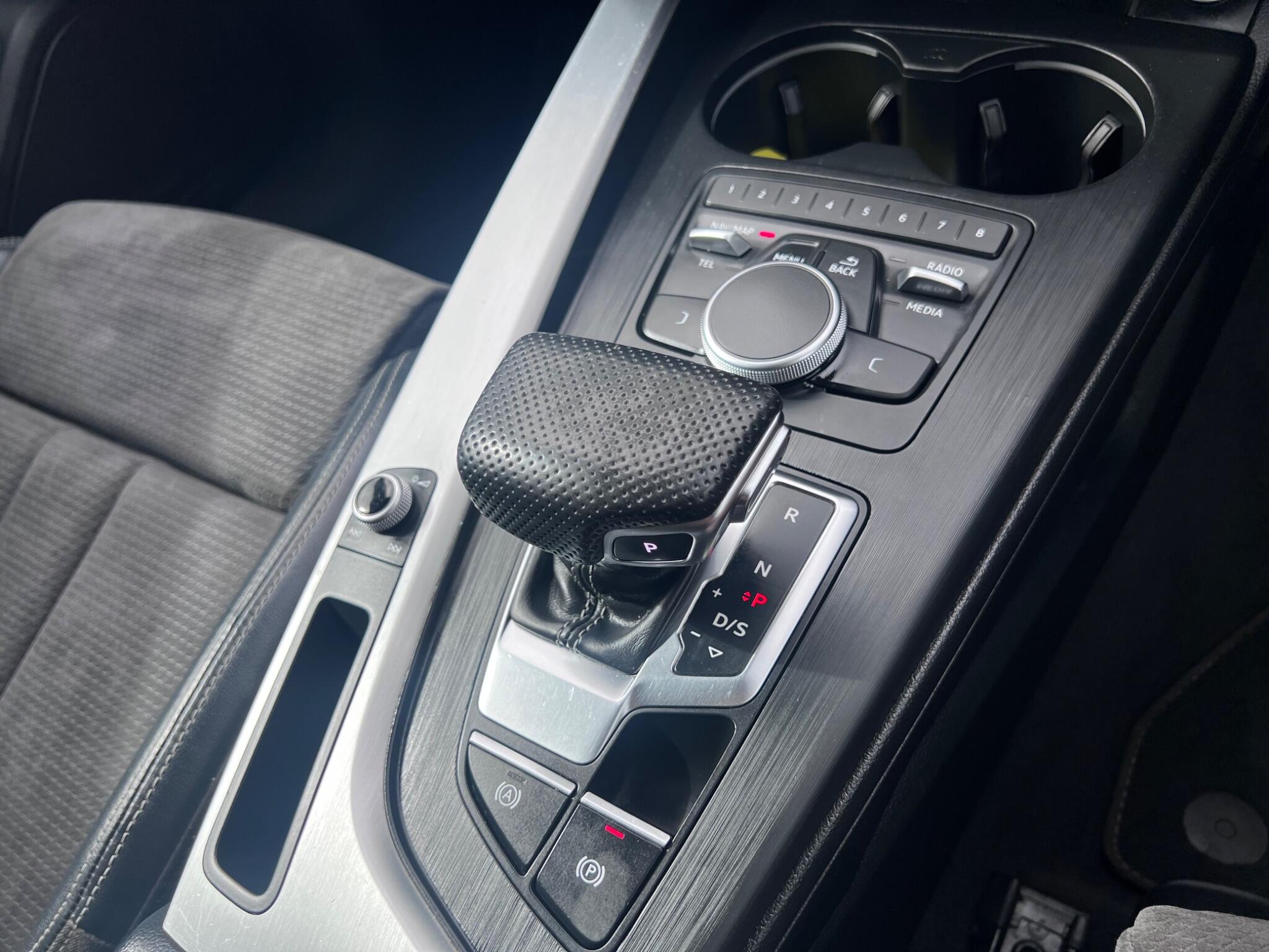 Audi A4 Avant view 29