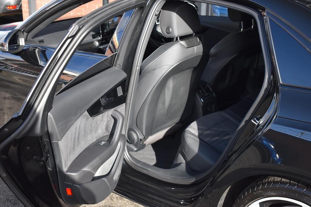 Audi A4 view 41