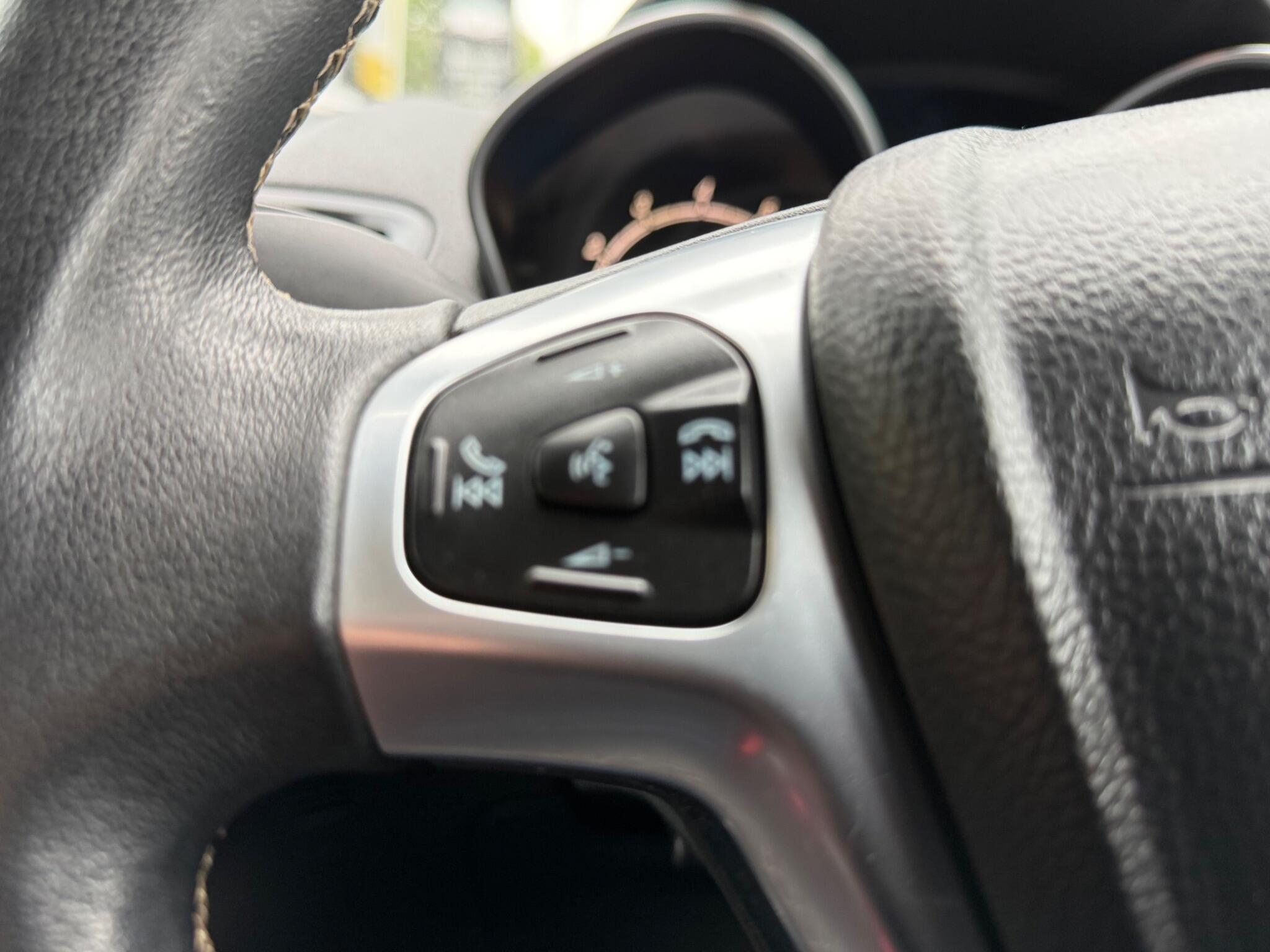 Ford Fiesta view 30