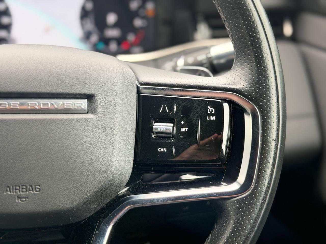 Land Rover Range Rover Evoque view 38