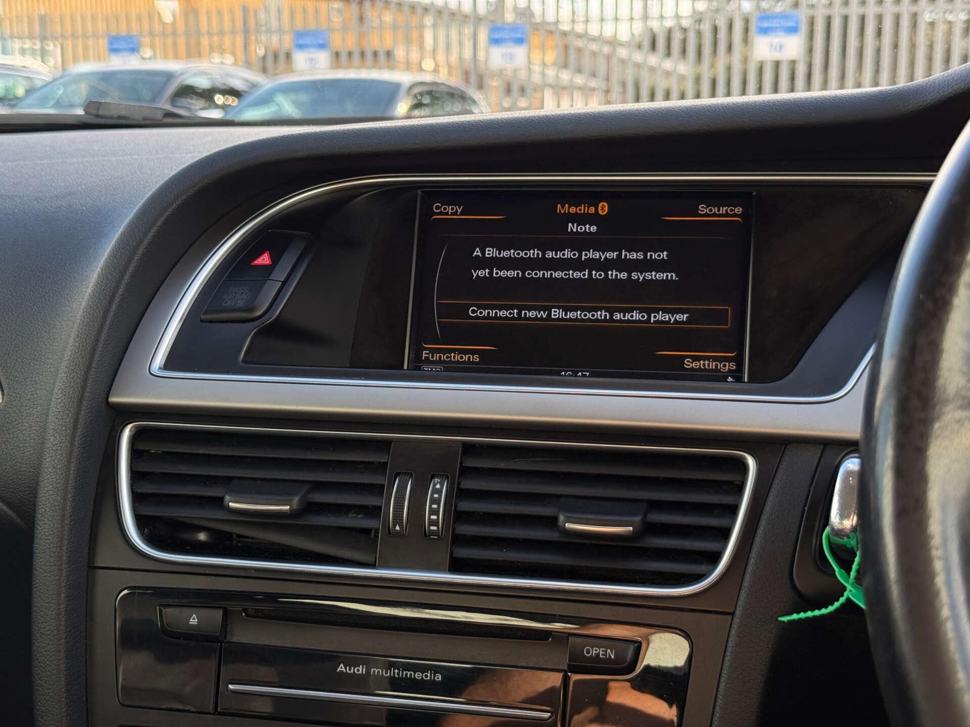 Audi A4 view 50