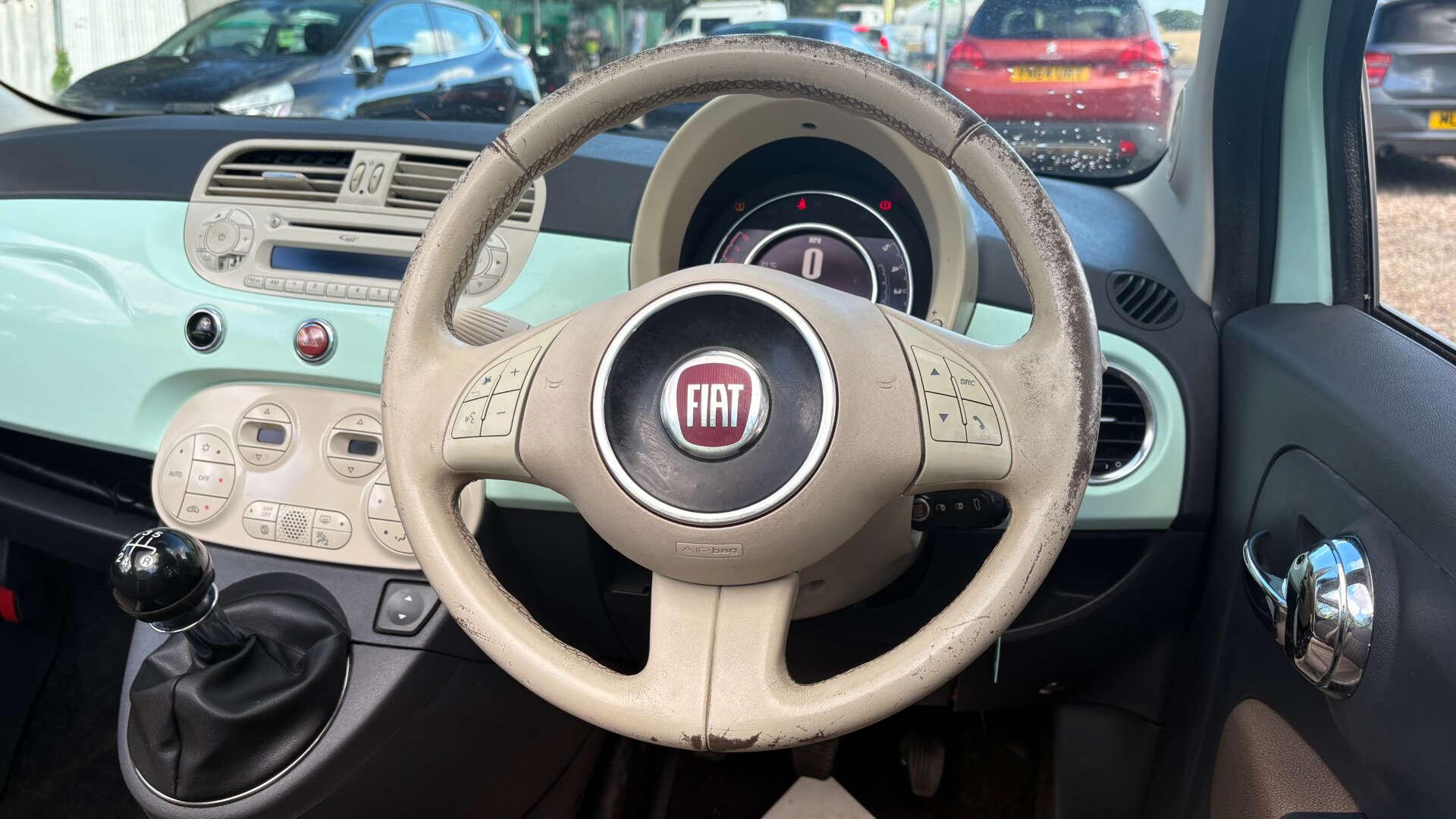 Fiat 500C view 15