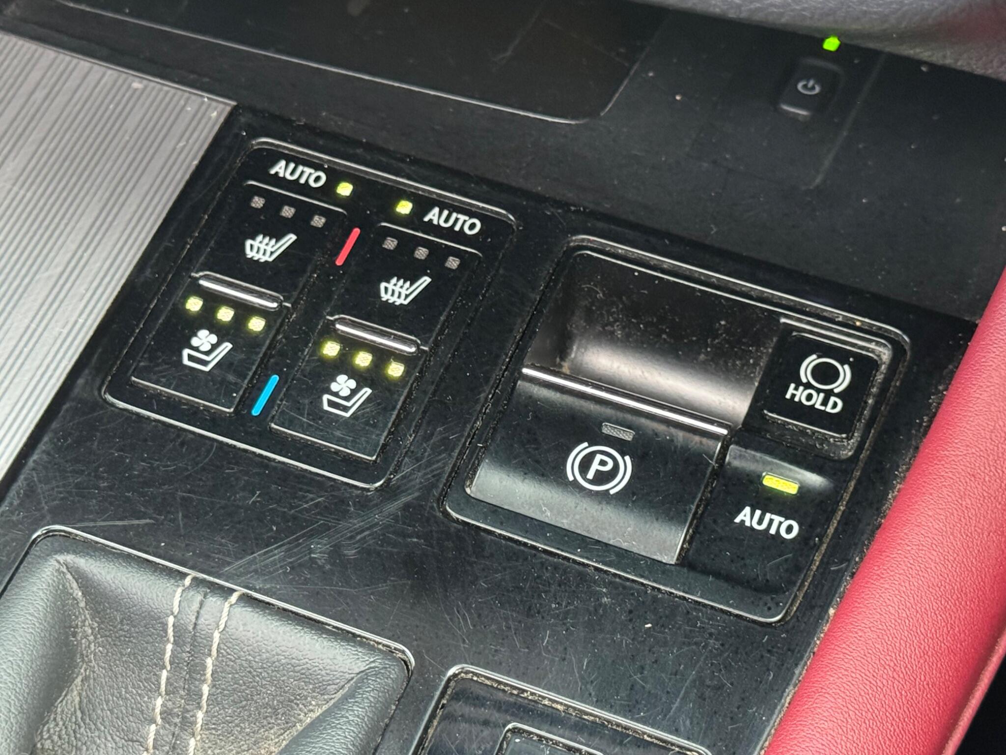 Lexus RX view 32