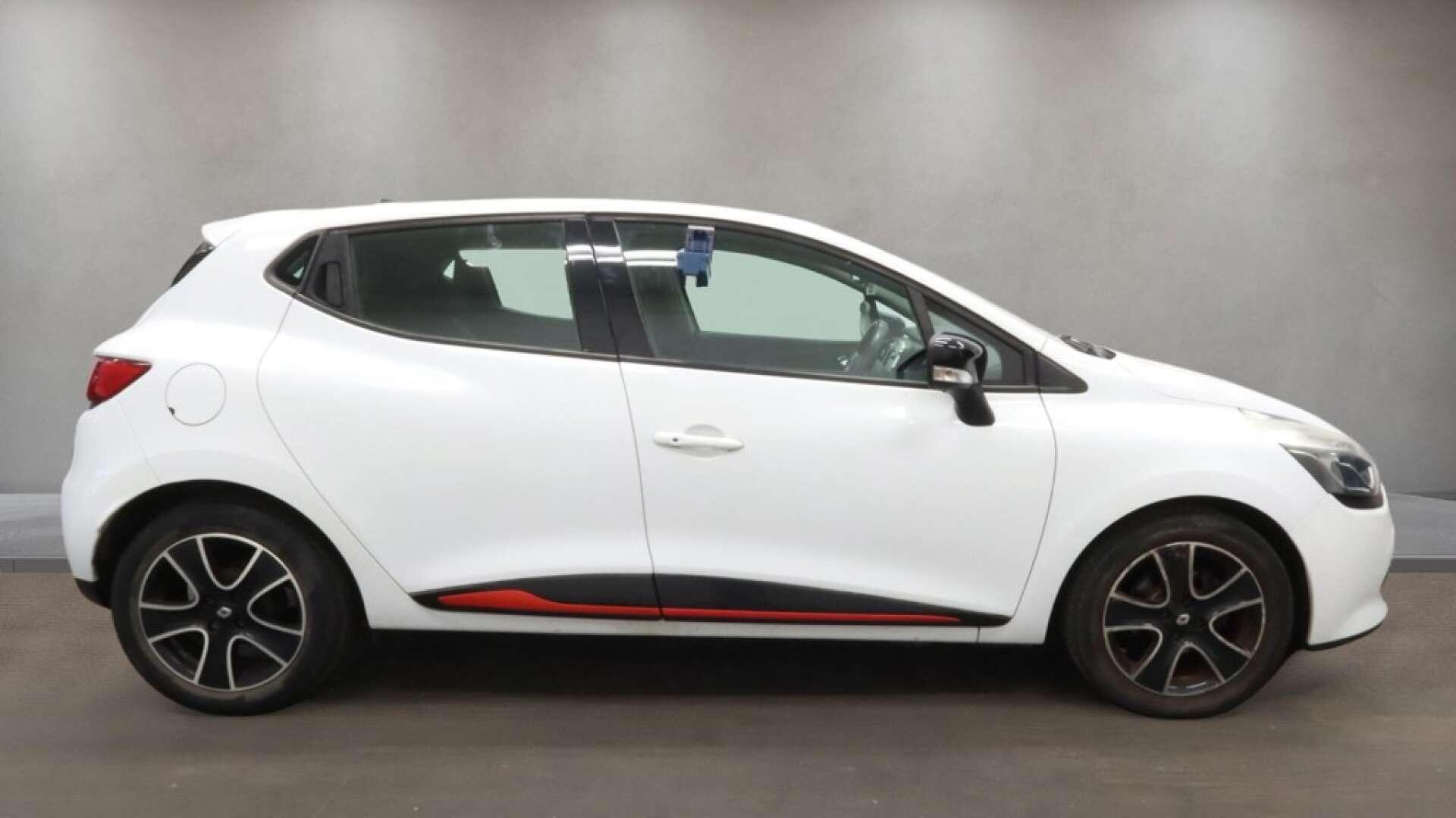 Renault Clio view 10