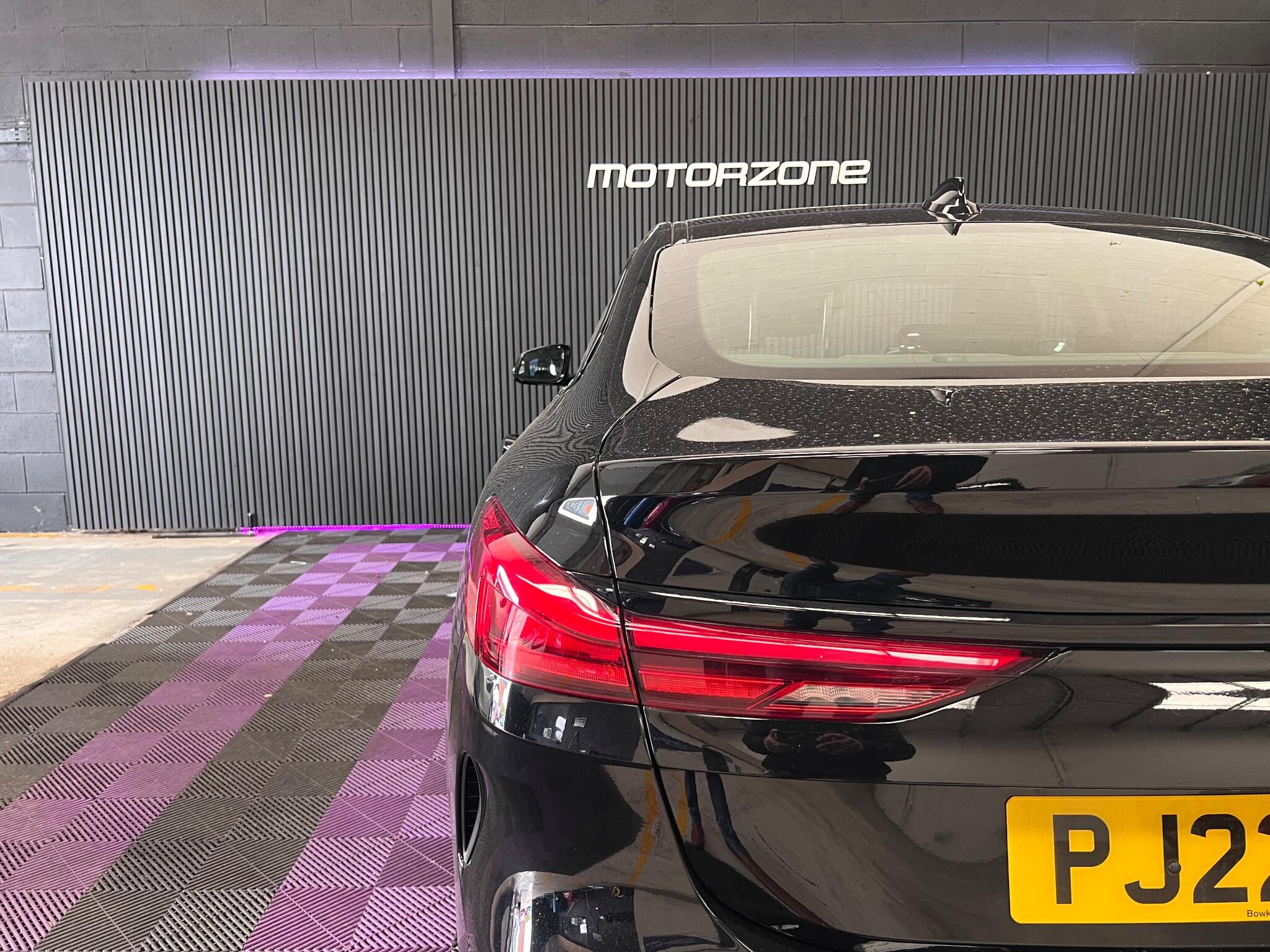 BMW 2 Series view 43
