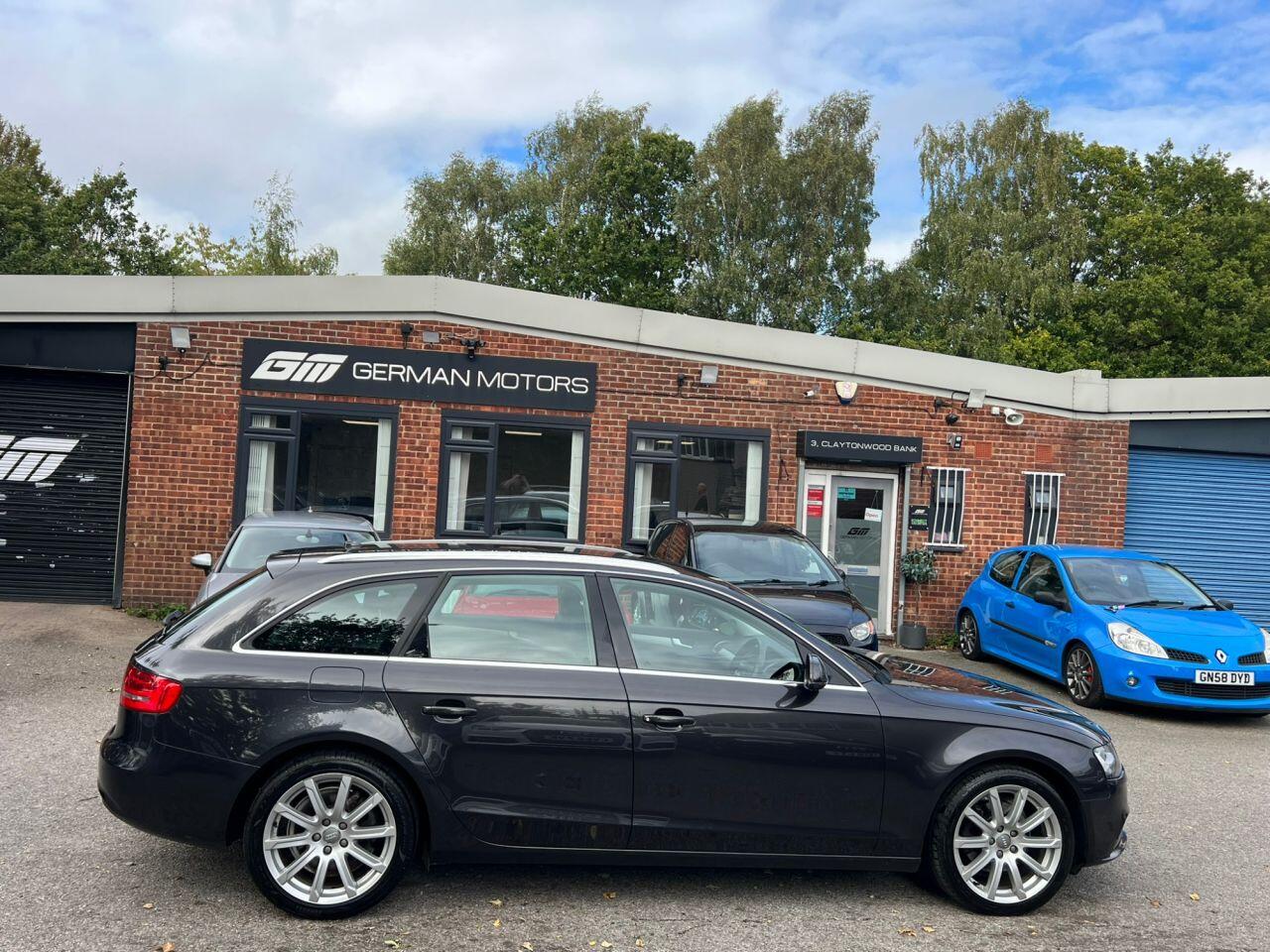 Audi A4 view 7